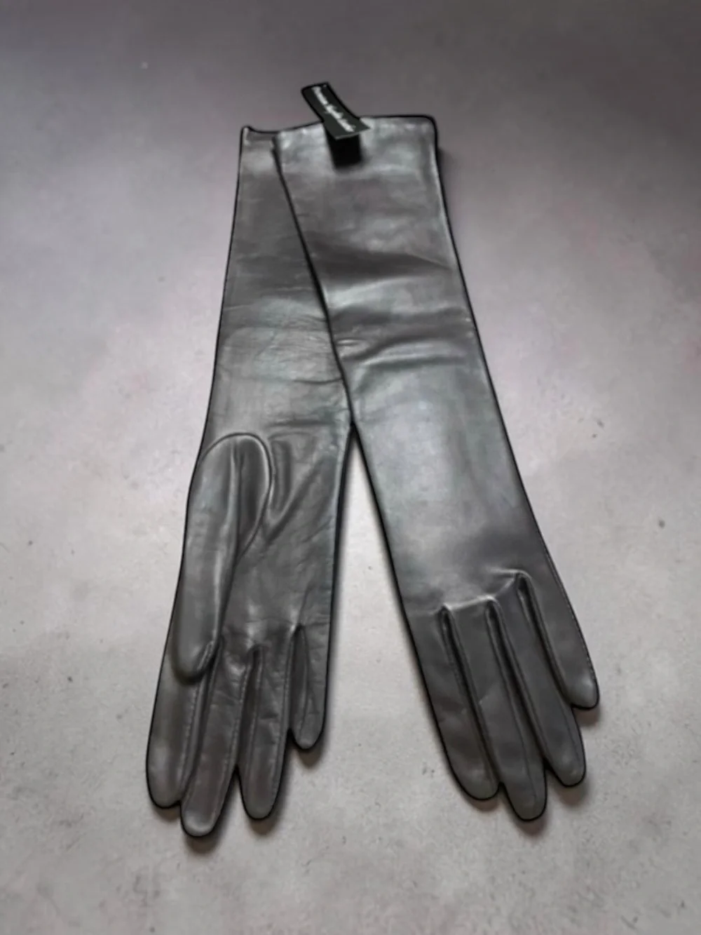 SAKS FIFTH AVENUE LONG BROWN SHEEPSKIN SILK LINED LEATHER GOLVES SIZE 7
